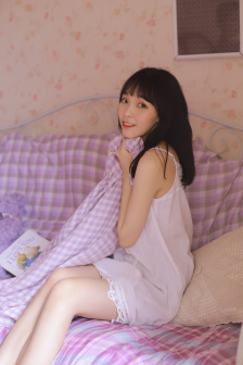 一面亲上边一面膜下边的含义